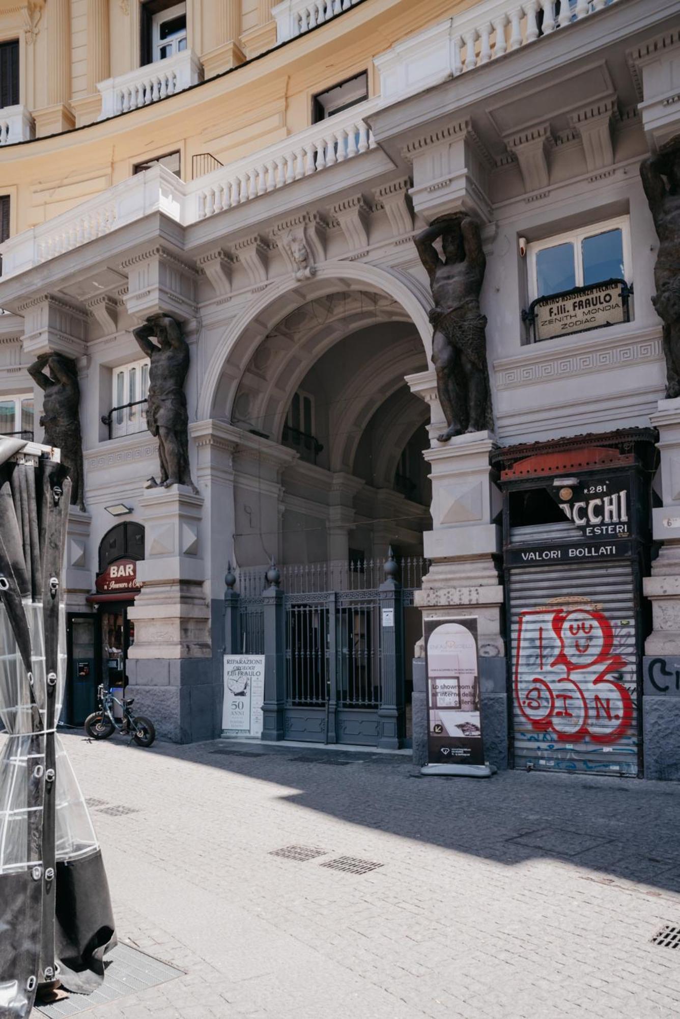 Appartamento Un Posto Al Duomo Napoli